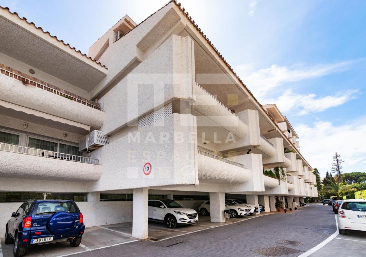 Lovely Center Garden Views 130 Apartemen